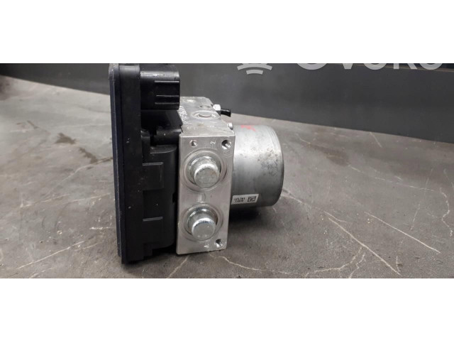 Блок АБС 22083710111 Jeep Renegade 2014 - года