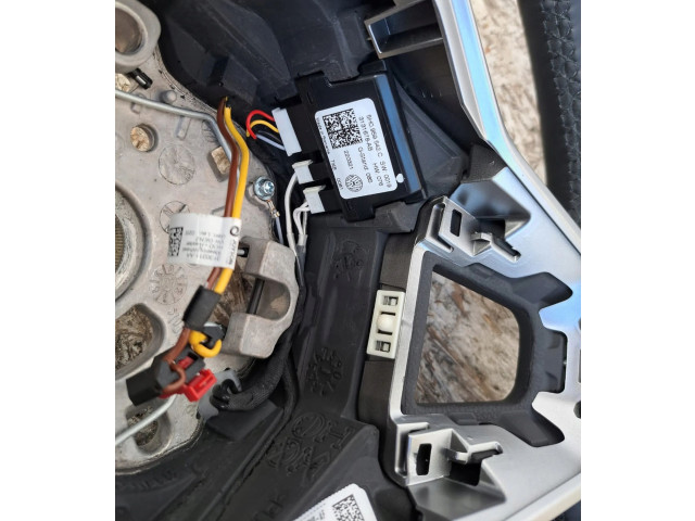 Руль Volkswagen Golf VIII 2019 - года 5H0959542C