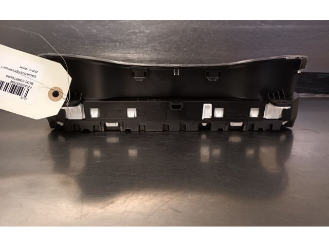 Панель приборов 248099235R Dacia Duster II