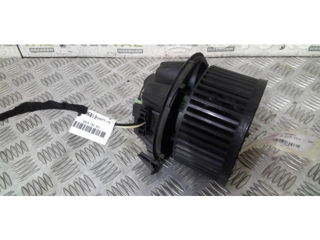 Вентилятор печки    NT   Dacia Sandero