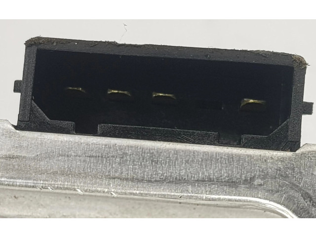 Моторчик заднего дворника 2K0955712D, 2K0955712D Volkswagen Caddy