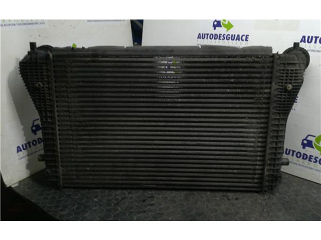 Интеркулер  1K0145803A   Audi A3 S3 8L 
