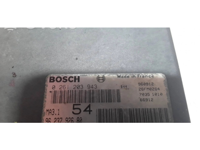 Řídící jednotka 0261203943 Peugeot 106 1997