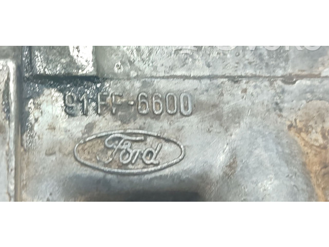 Масляный насос  RTE 1068262  Ford Escort 