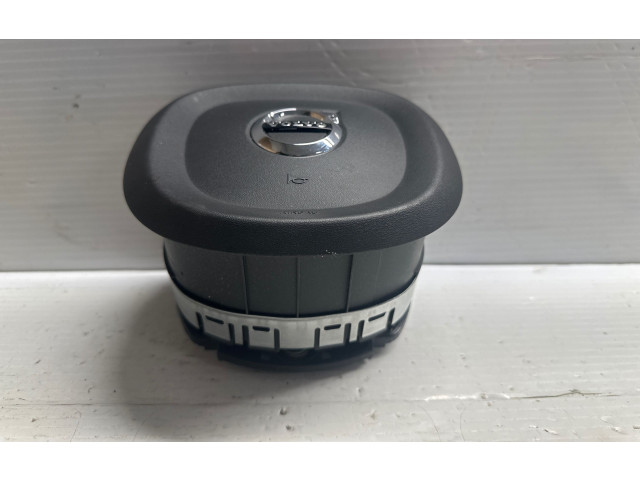 Подушка безопасности водителя 39825814 Volvo S90, V90