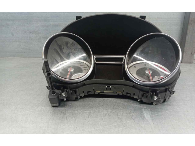 Přístrojová deska Mercedes-Benz GLA W156 2014 A1569004501, 0263698064