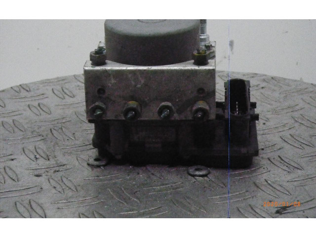 Блок АБС 8200756095 Dacia Sandero 2008 - 2012 года