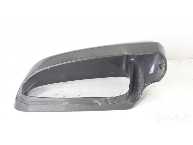 Пластиковая отделка зеркала