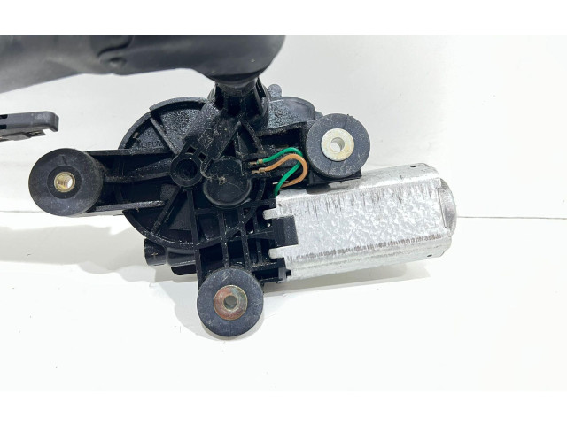 Моторчик заднего дворника     Fiat Idea