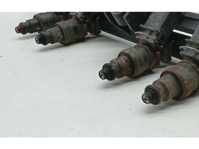 Топливная рампа 7700114546   Renault Clio II  