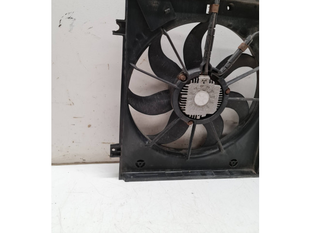 Вентилятор радиатора 1K0121207AA, 1K0121223 Volkswagen Caddy