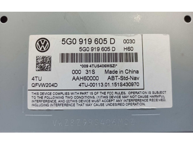 Экран дисплея вверх 5G0919605D Volkswagen Golf SportWagen