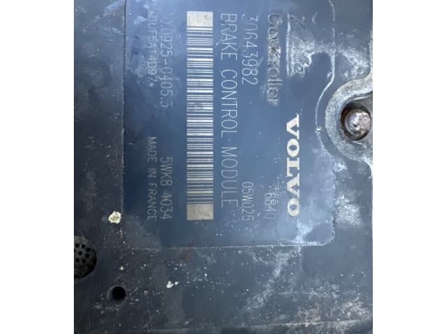 Блок АБС 30643979 Volvo S60 2005 - 2010 года