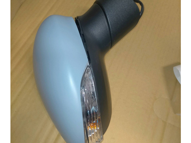 Zpětné zrcátko Ford Fiesta 2010 2104871