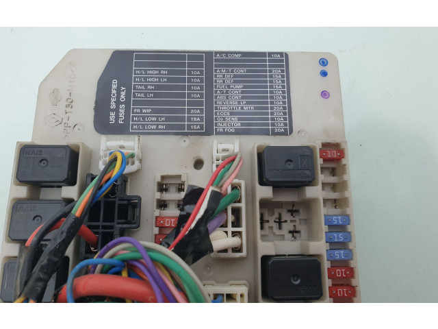 Pojistková skříňka 284B7AX61A Nissan Note (E11) 2008