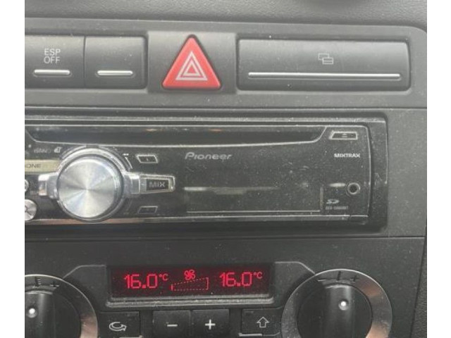 Зеркало электрическое        Audi A3 S3 A3 Sportback 8P  2005 - 2013 года   