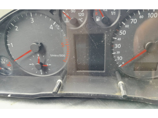 Панель приборов 4b0919880   Audi A6 S6 C5 4B       