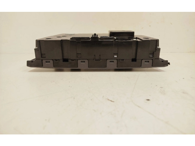 Блок управления климат-контролем M6E37900149, 7923 Volvo V70