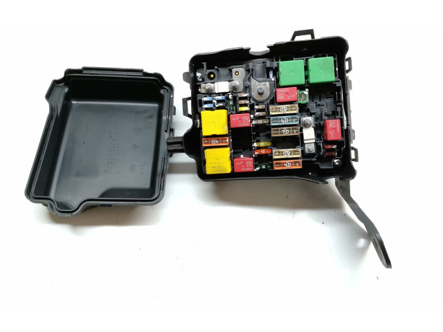 Блок предохранителей 9671924480, 9671924480   Peugeot 2008 I    