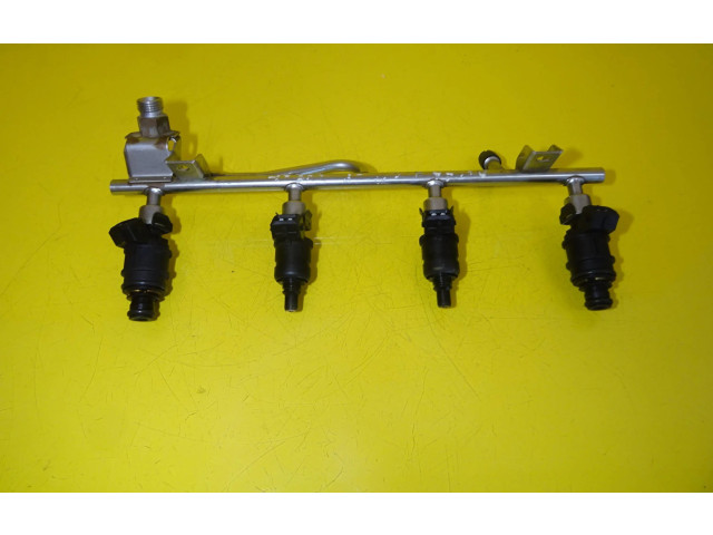 Vstřikovací lišta 90536149 Opel Zafira A