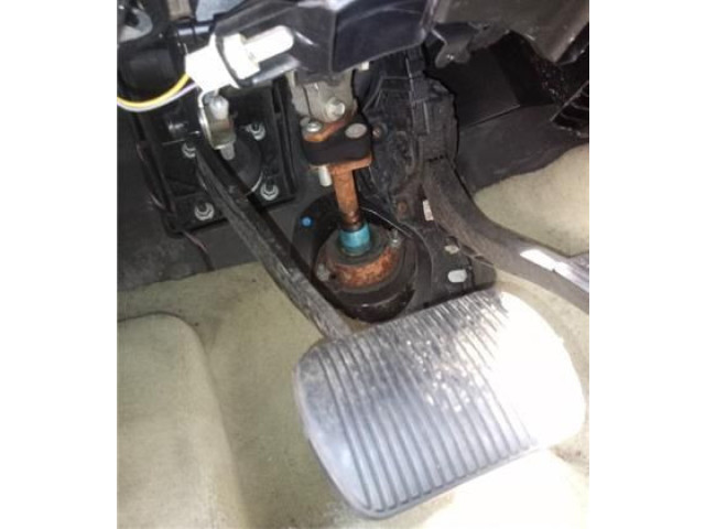 Рулевая рейка 2W933C529AP Jaguar XF X250 2007 - 2015 года