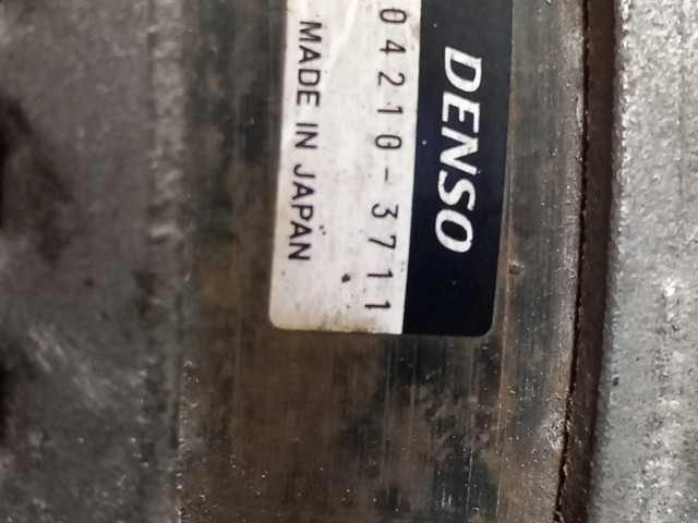 Генератор YLE500400, 1042103711 Land Rover Discovery 3 - LR3