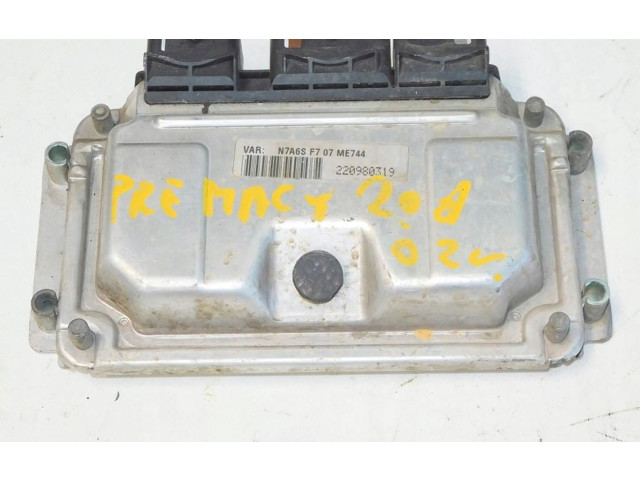 Блок управления двигателя 0261206606   Mazda Premacy