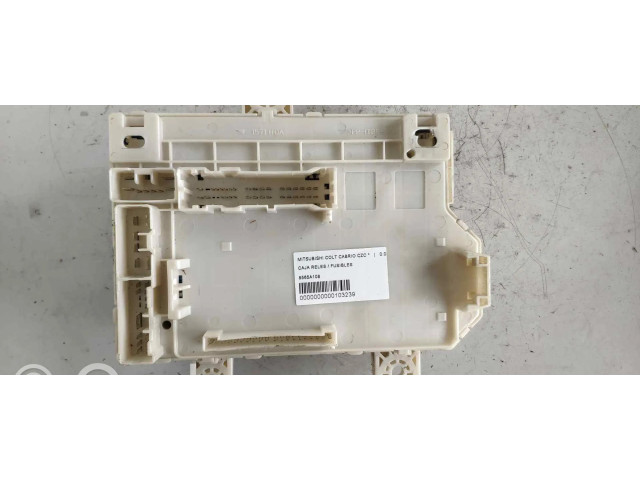 Блок предохранителей 8565A108, 1571HOA Mitsubishi Colt CZ3