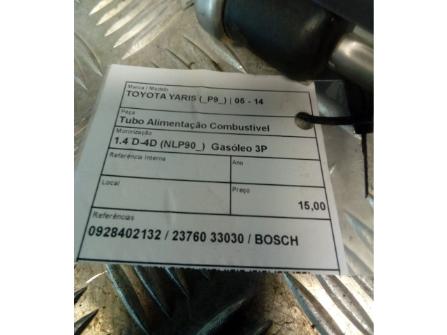 Vstřikovač 0928402132, 2376033030   Toyota Yaris     