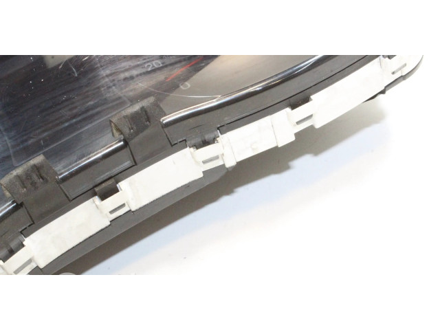 Přístrojová deska Hyundai i40 2011 940033Z290