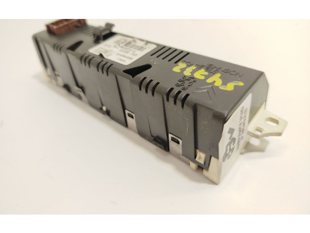 Дисплей    9664644280, 9821852480   Peugeot Partner