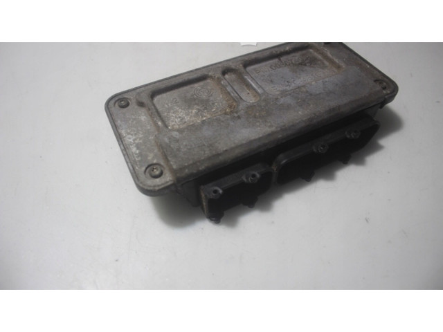 Блок управления двигателем Блок управления 5WP40809   Skoda Fabia Mk2 (5J)