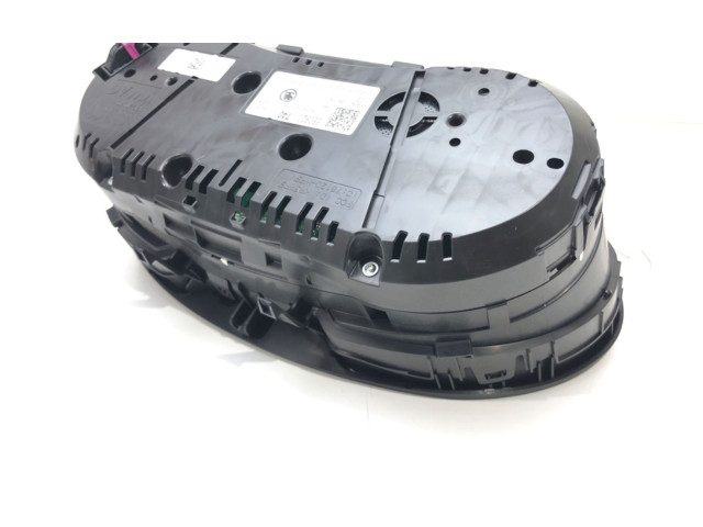 Панель приборов 5E0920740   Skoda Octavia Mk3 (5E)       