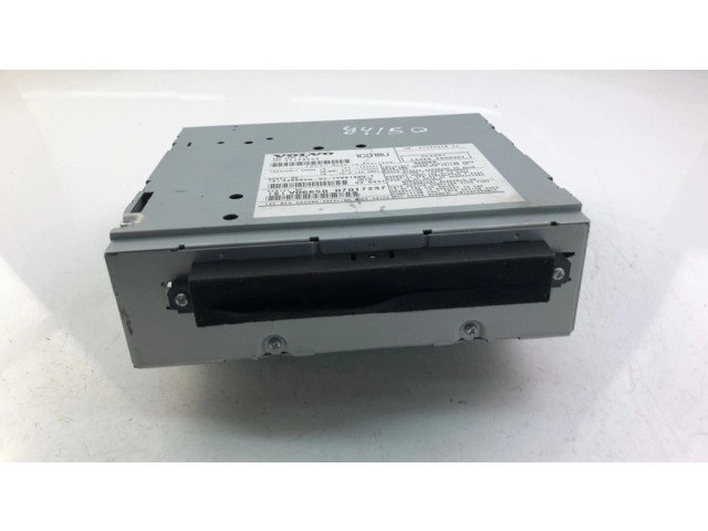 Радио/ проигрыватель CD/DVD / навигация