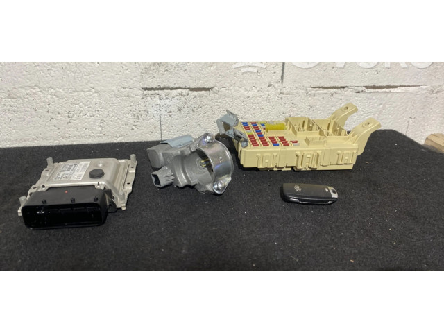 Комплект блоков управления KIA Venga