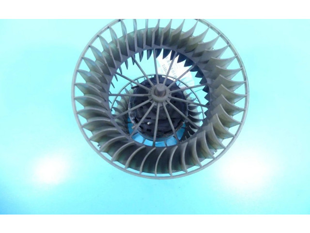 Вентилятор печки    0130111012, IMPRK1018913   Mercedes-Benz E W124