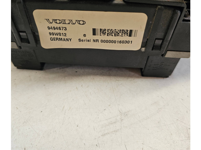 Блок предохранителей 9494673 Volvo S80