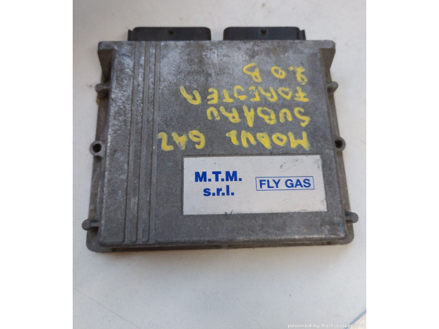 Блок управления двигателем ECU 68r011002   Subaru Forester SG       