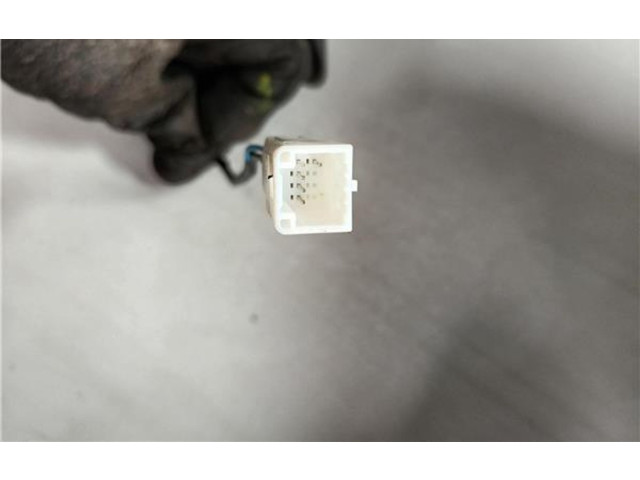 Зеркало электрическое Dacia Duster 2010 - 2017 года