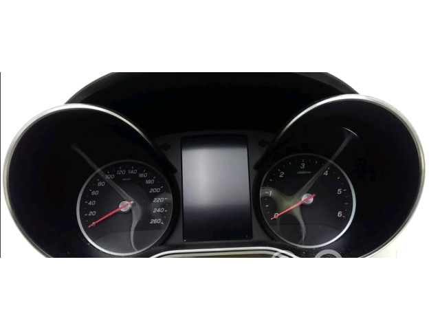 Přístrojová deska Mercedes-Benz C W205 2018 2059000942