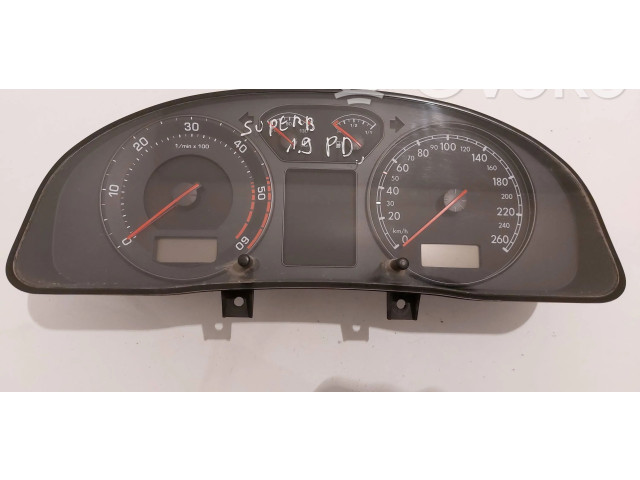 Панель приборов 81071428, 3U0920911A Skoda Superb B5 (3U)