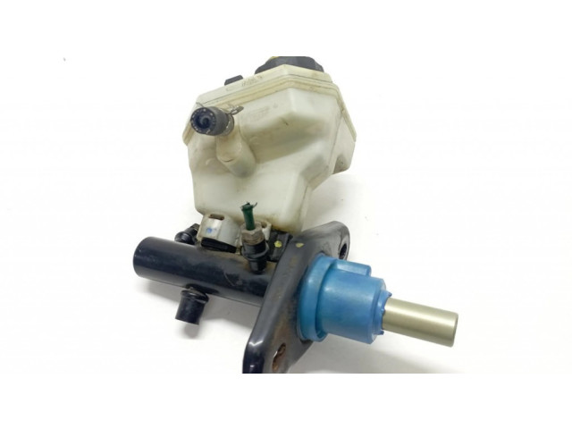 Главный тормозной цилиндр