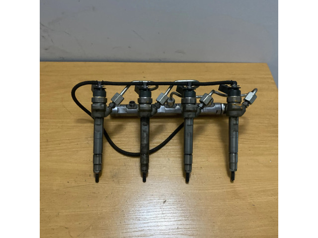 Vstřikovač 0445110401, 8506902   Mini Cooper Hatch Hardtop  pro naftový motor 1.6  