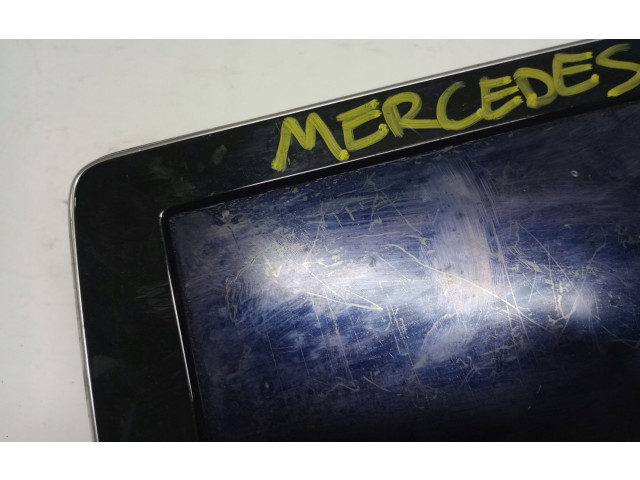 Дисплей    A2469007018, A2469007018   Mercedes-Benz A W176
