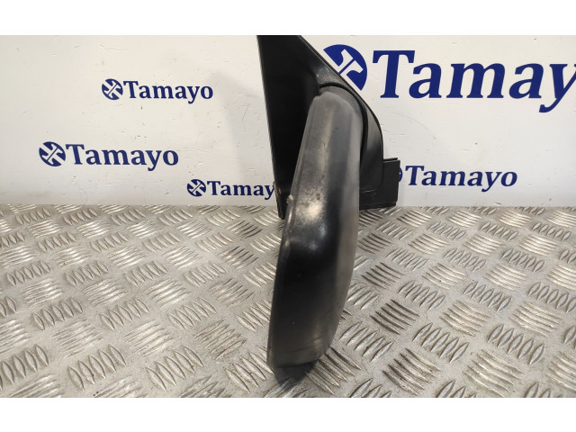 Zpětné zrcátko Nissan Serena 1994