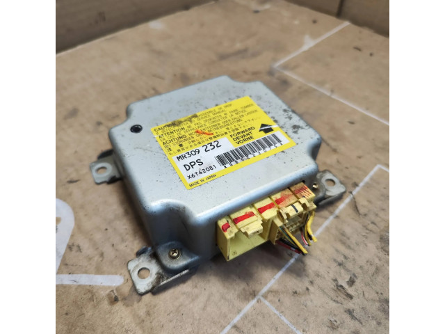 Блок подушек безопасности MR309232, X6T42081 Mitsubishi Galant