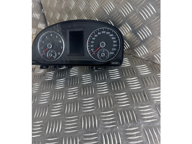 Панель приборов 1T0920875M Volkswagen Touran II