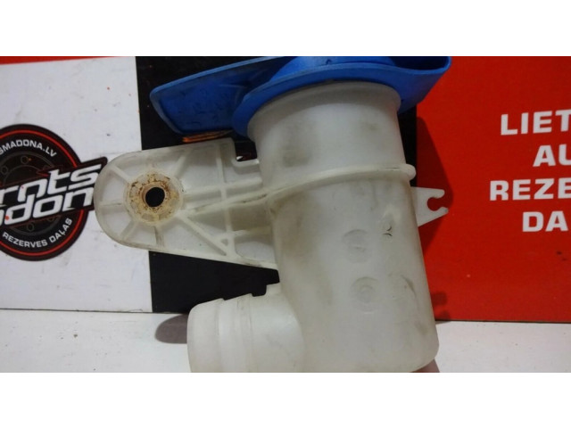 Langų skysčio bakelio užpylimo vamzdelis