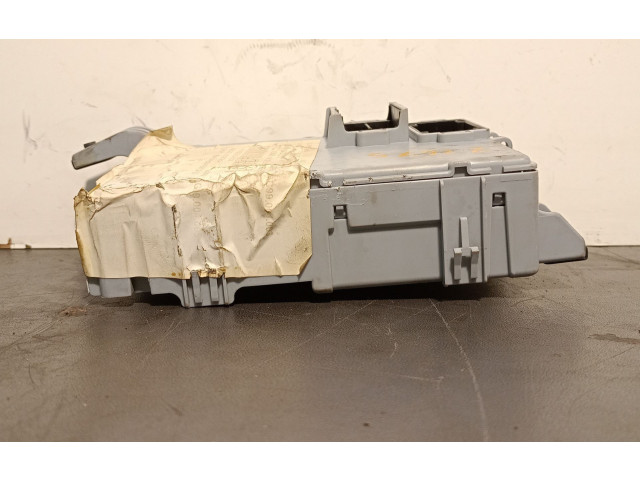Pojistková skříňka Řídící jednotka BSM 00520578670   Fiat Punto (199) 2017