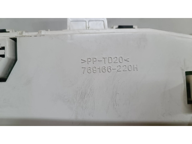 Панель приборов 769166220H Citroen C-Crosser
